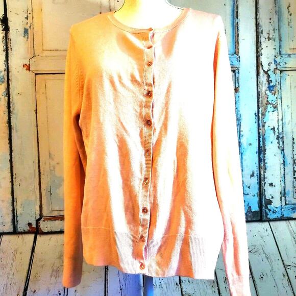 IB Diffusion Light Pink Cardigan Size M Close Knit Classic Comfy Sweater NEW - Picture 10 of 11